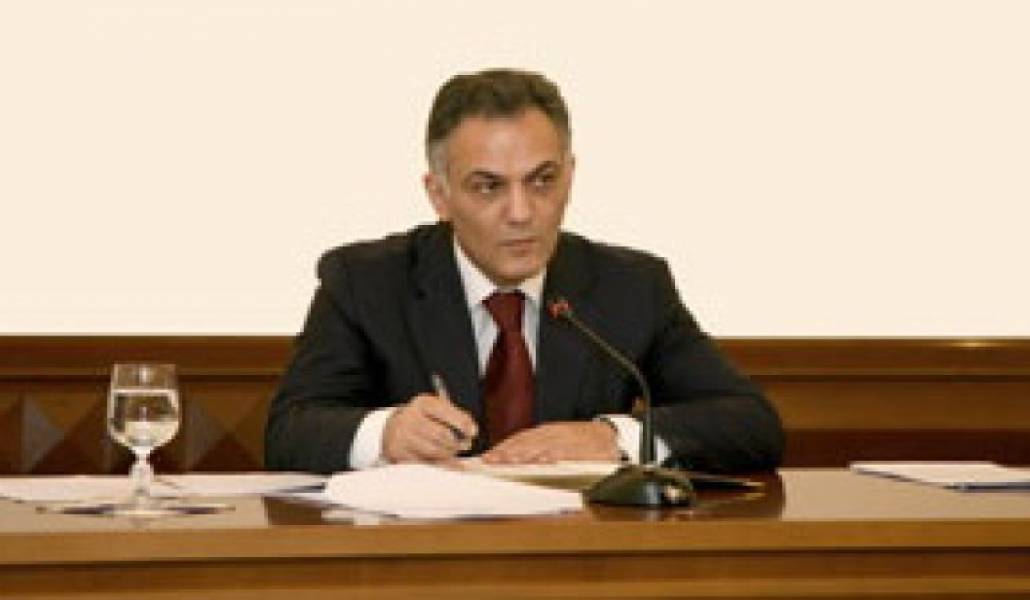 832d0e2171b5afbf5d5ecedb524ab835