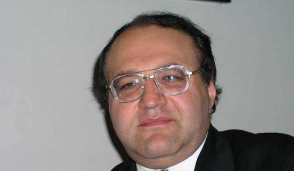 103bf42c850b0498bdda9a6bda2aef0d