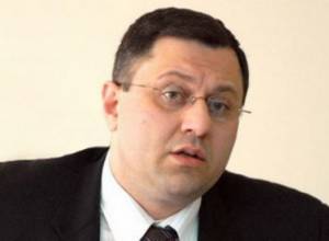 Italians to help digitalize?