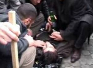 Opposition activists and police clash in Yerevan