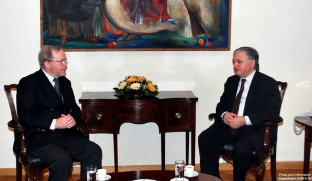 d8c44e023d3d114b3c5202b239d1e093