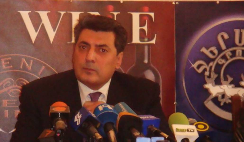 262be885f7ca0d57bf227499446c928e