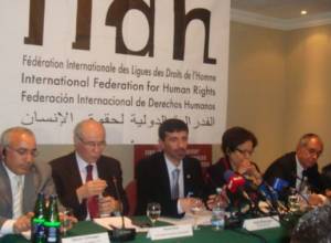 Turkish defenders denounce bellicose statements