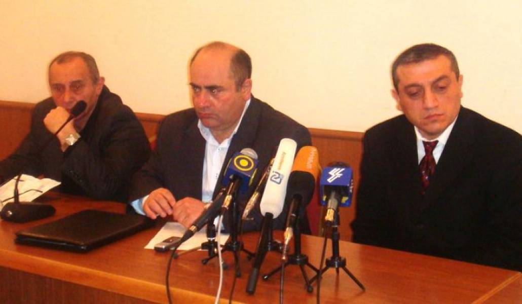 c33371abbfe0ef513ac42026bca14df2