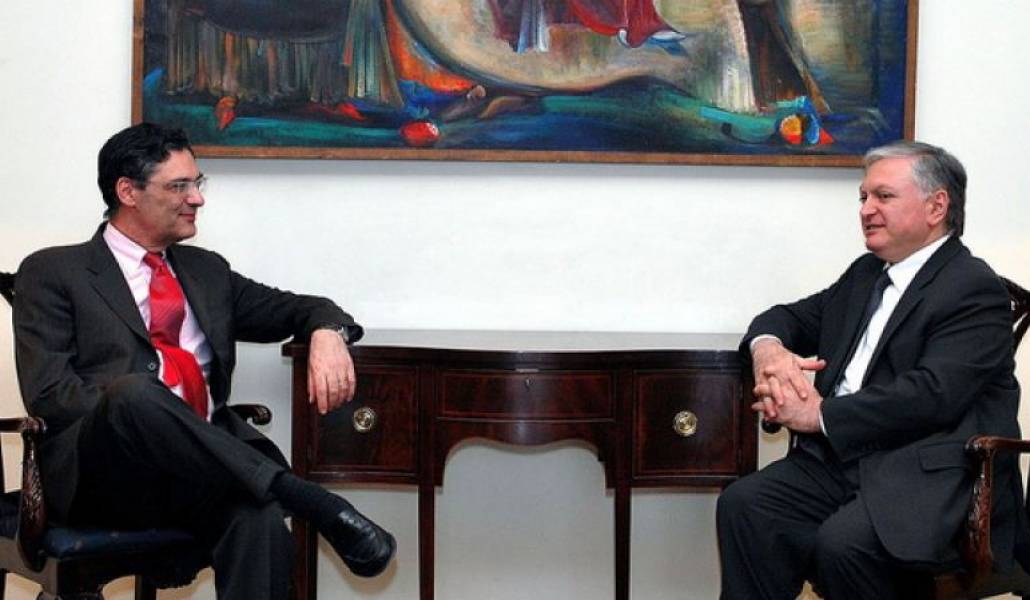 ec316d173a0bf930d0fbaaeb9eee4315