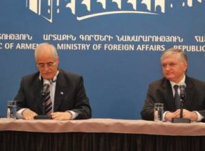 Edward Nalbandian: "The information is false"