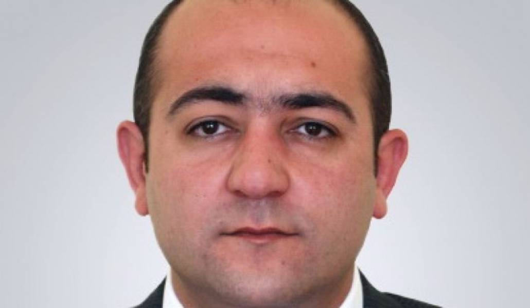 004d7476ff8047e343c9bb634904f342