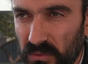 Why isn't Sargsyan handing?