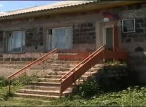 4 students will go to school in Zarishat