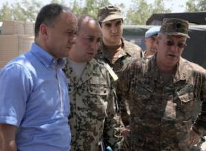 Minister Ohanyan meets Uzbekistani Deputy Defense Minister