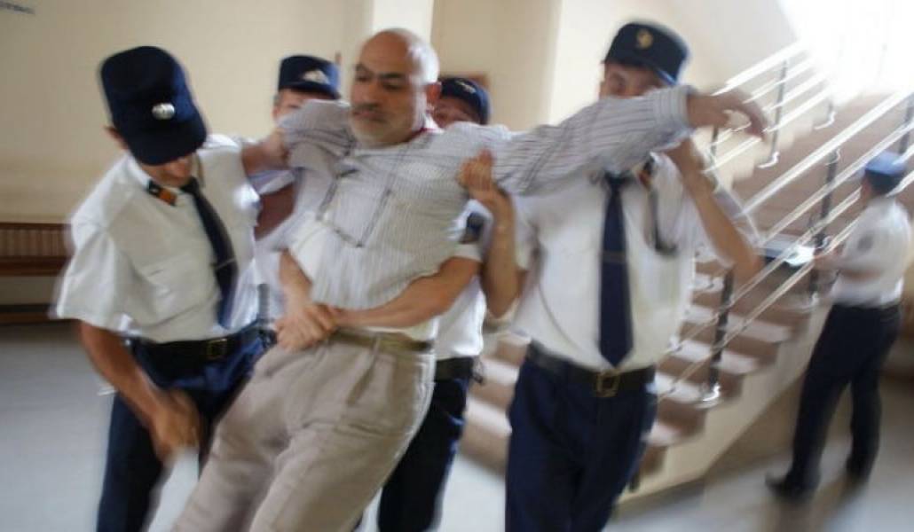 aa5bee259a72f733d21555c186a9c9db