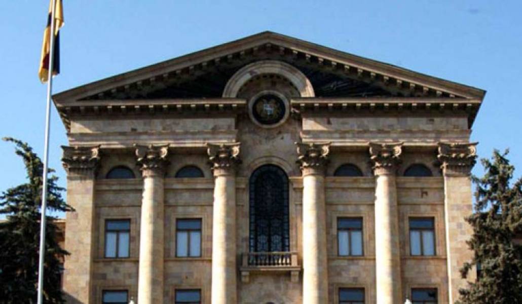 3d9cbe7cb0119b1773b382fb1720ecb8