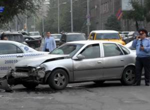 Car accident in central Yerevan