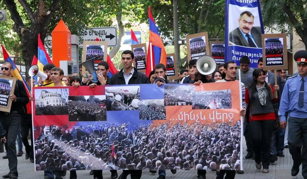 883c727eee9844c3a5132d28ee31f5ed