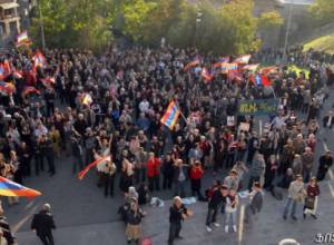 “Thousands of Europeans are with us”