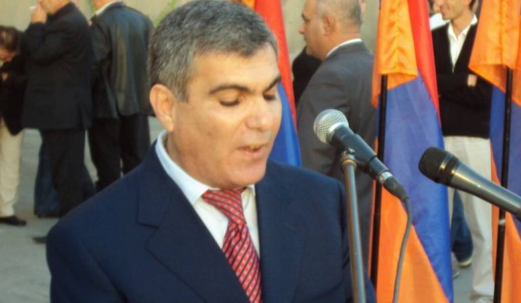 a8ef8ad30105ef763f46ce2c1b91d969