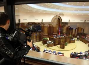 H. Abrahamyan: “Do you want to live like royals?”