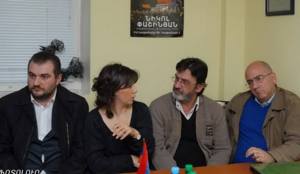 61c0ba55a5232bf8a26604c33a7d130e