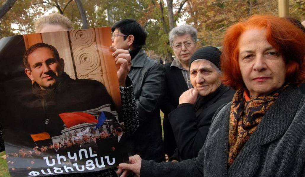 f2c85b61f927bf7599e451b1297e591e