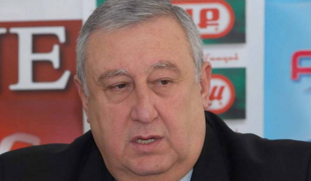 e56caf8f5545b4647c1e8794f8a32f77