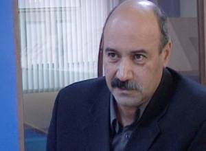 “Clinton will come with a portfolio”