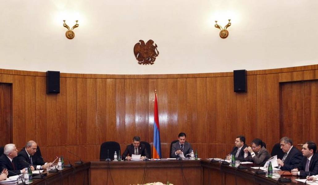 9e013f0545dbd8b2a5279065d0e8418e