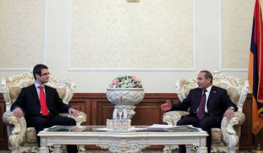 4f1def173350d786580e367f0362ab86