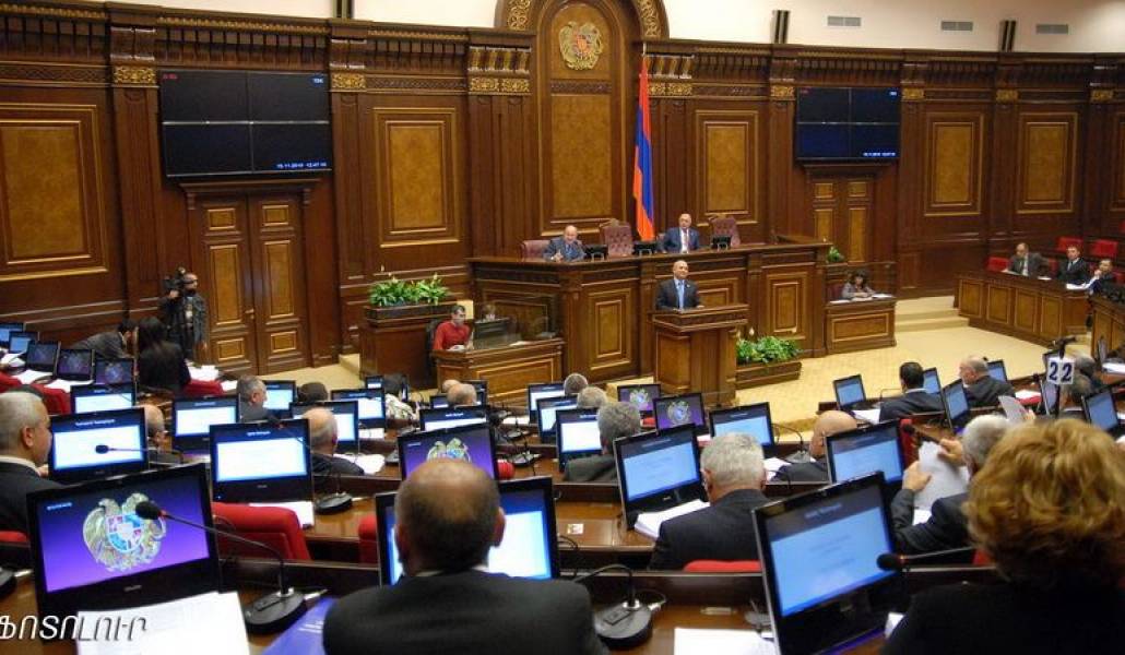 e40519f7930fc94d3891b82e3a51b069