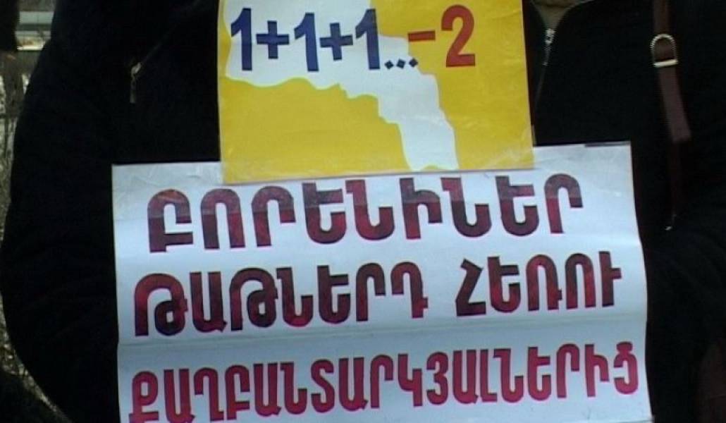 1d168ffa33358eaea9d5440cd2be2f00