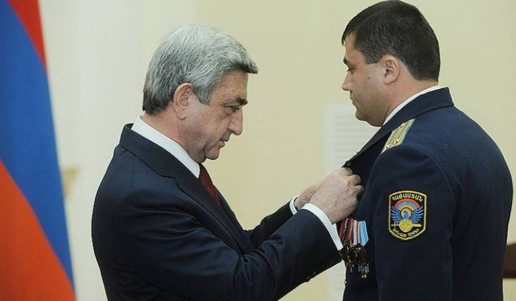 4d64f829c339dff780f7c98f99ffe061