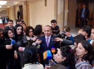 "Revolutionary wave will not reach Armenia"