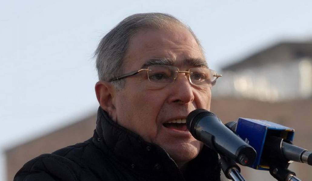 dbecf43e042796468515b702c0b1296d