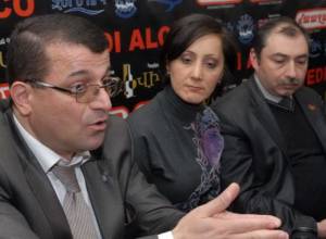 Kocharyan is obliged to check party lists