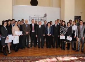 Minister presented certificates