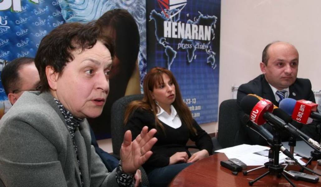 0b9f85be905fc12bcb8aad48e808844a