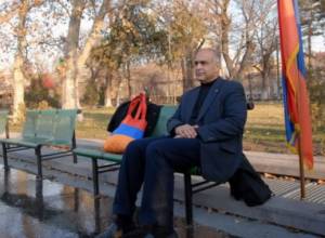 Raffi Hovhannisian entered Freedom Square