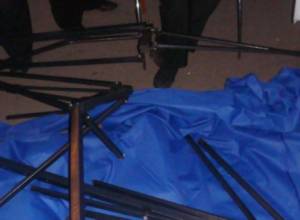 Police prevent Hovannisian’s supporters from putting canopy at Liberty Square