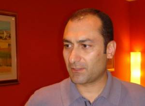 Post-Scriptum to host Artak Zeynalyan