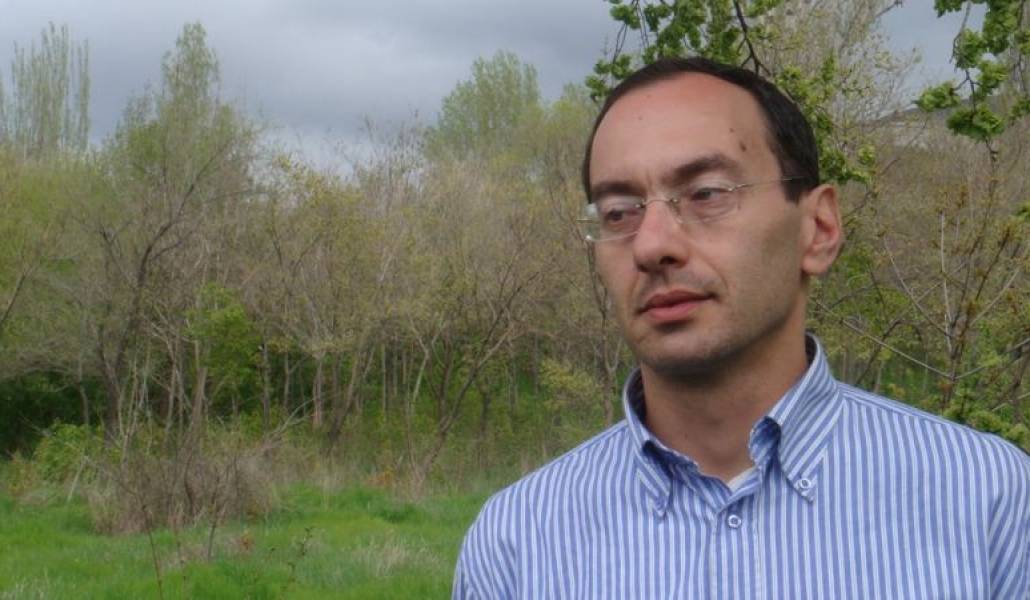 5c634260b8f536be9d5e7c38399da9fe