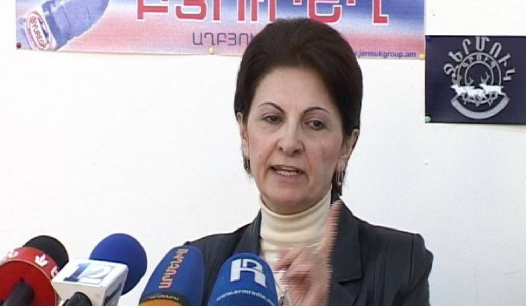 ddb10fb9f6dbf82ec7fa0f41e6cdeaa2