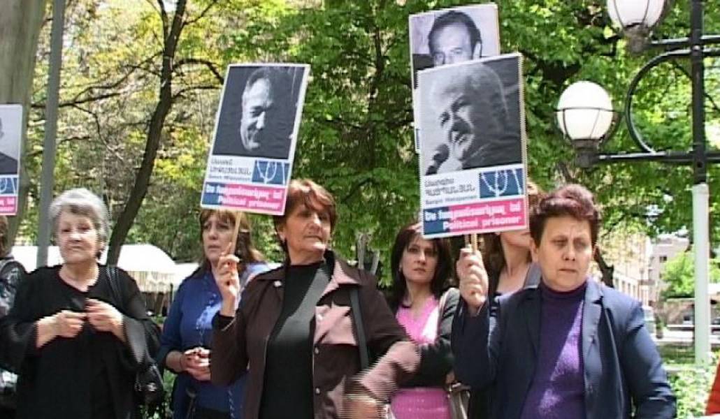 3a3111d1df9537a3d1758db9a8eb0c66