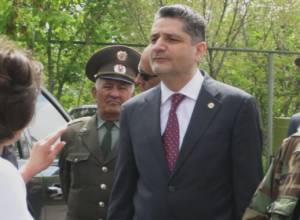 Armenian Premier promises to keep veterans in the limelight