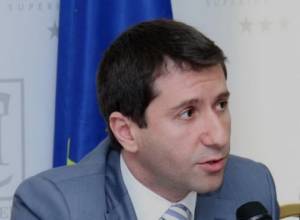 Ombudsman not going to file written request