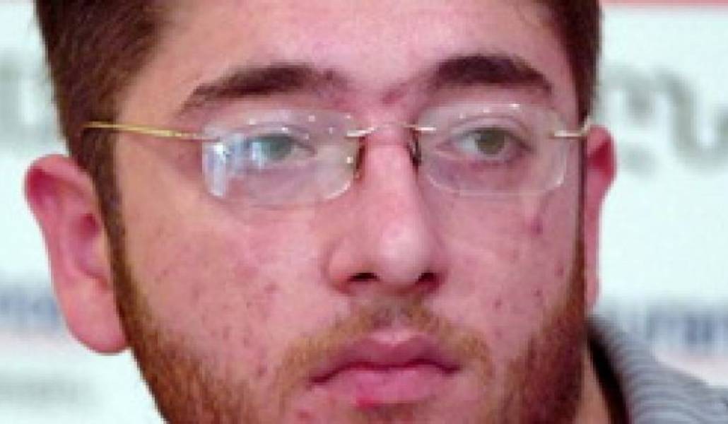 88b493ee8a231008e5781f41bcceee2e