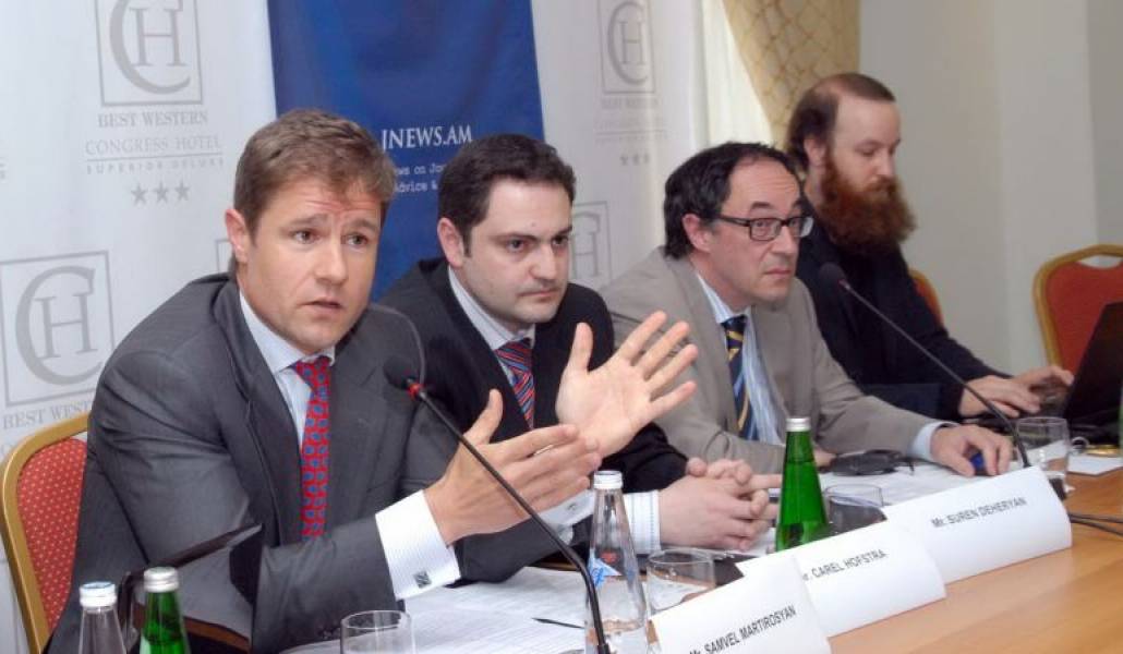 63167a6fd3c7c62c31e4c61ad379702b