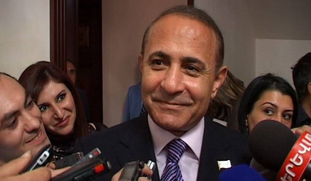 13ecd7a5bf8105f54ffe78caf8349857