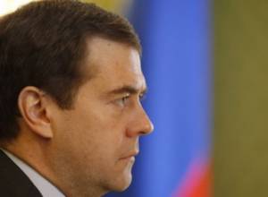 Medvedev says he and Putin won’t be rivals