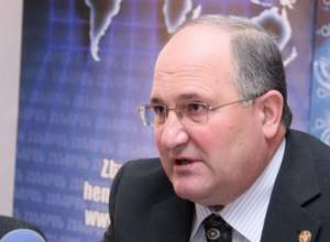 Closing roads for intrigue?