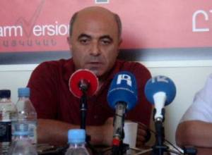 Political scientist notes “commercial break” in political domain