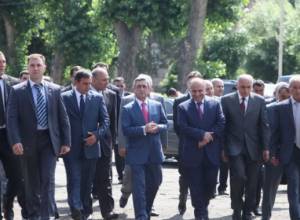 Serzh Sargsyan visits Shirak Marz